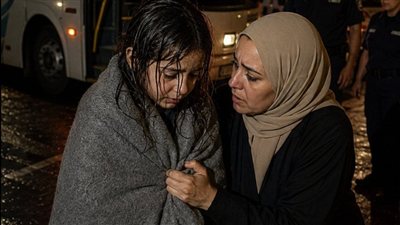 بنتي رجعت من رحلة المدرسة وهي لافة نفسها في بطانية الكاتبة صابرين محمد