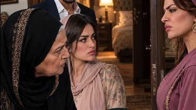 زوجتي وساحرتي